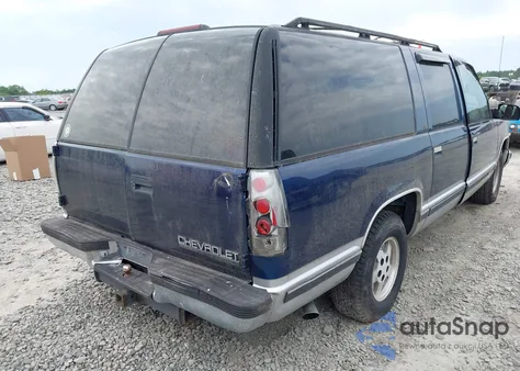 1995 Chevrolet Suburban C1500 from USA, damaged, VIN 3GNEC16K5SG112827
